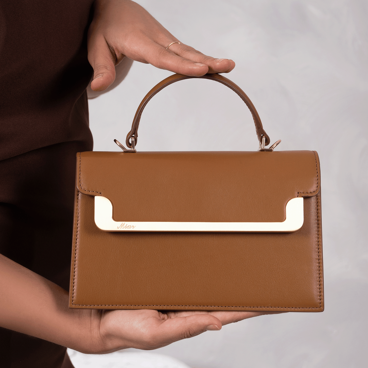 Miss MIAR Brown Ladies Bag Compact