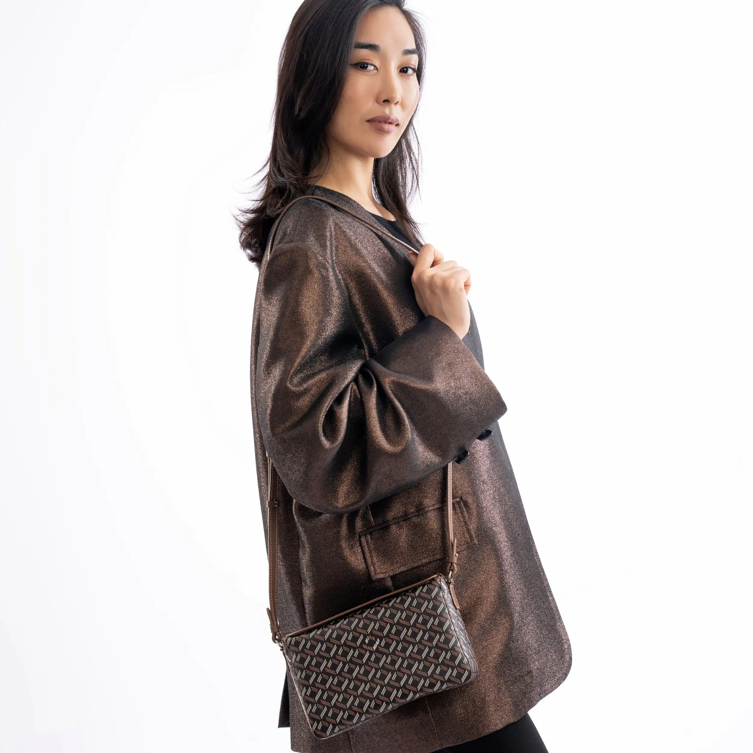 #color_black/tan