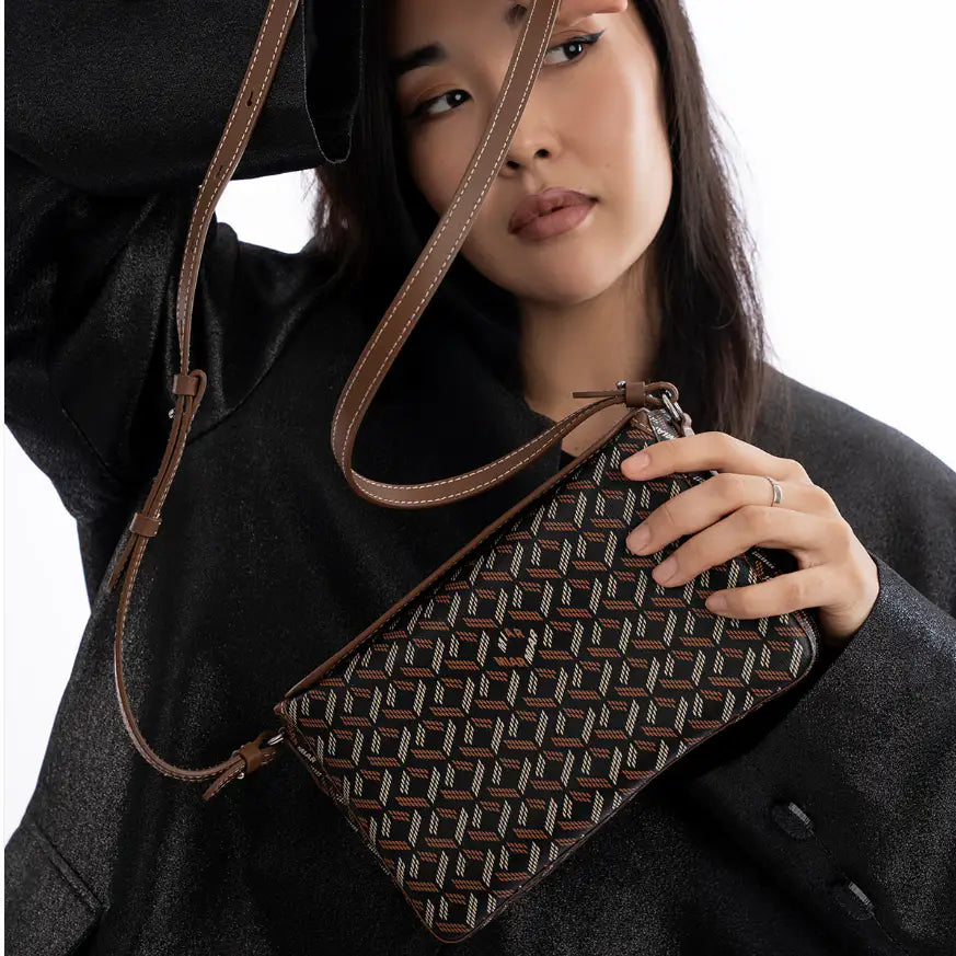 #color_black/tan