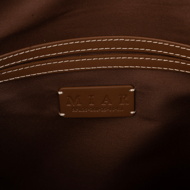 #color_black/tan